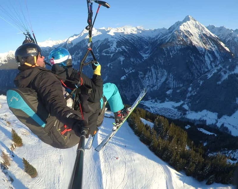 Mayrhofen: Private Tandem Paragliding Flight - Gentle - The Flight Itself