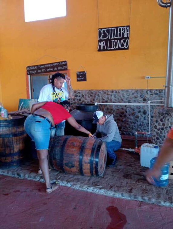 mazatlan-mezcal-factory-tour-with-tasting-and-lunch