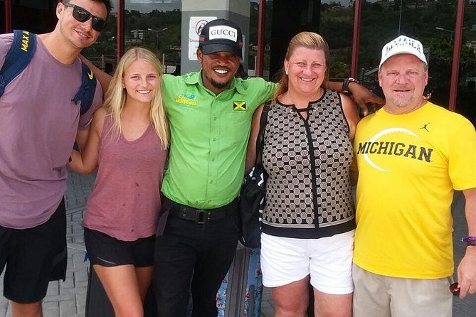 mbj-transfer-runaway-bay-hotels