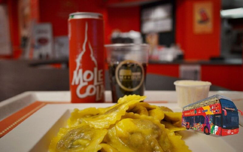mbun-hamburger-shop-and-open-bus-turin