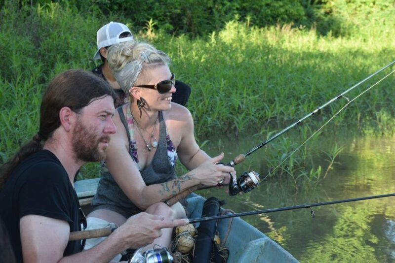 mdd-yacumama-lake-and-piranha-fishing
