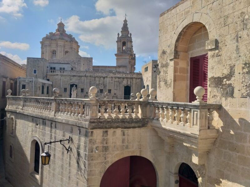 mdina-and-rabat-private-walking-tour-with-local-pastizzi