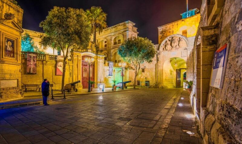 mdina-valletta-waterfront-area-mdina-and-rabat-night-tour
