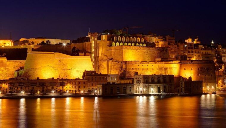 mdina-valletta-waterfront-area-mdina-and-rabat-night-tour