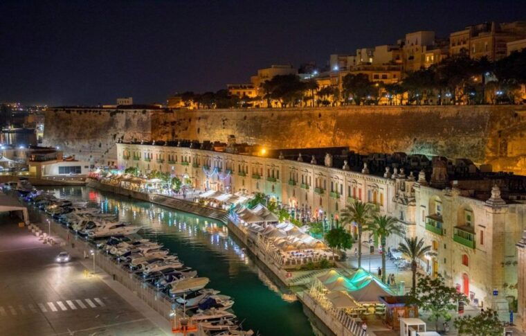 mdina-valletta-waterfront-area-mdina-and-rabat-night-tour