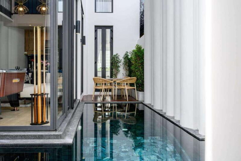 me9-luxury-pool-villa-pattaya