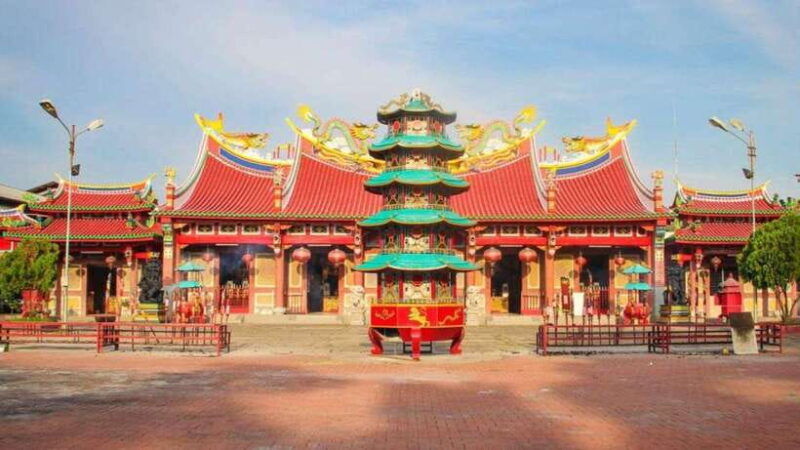 medan-highlights-city-sightseeing-guided-group-tour