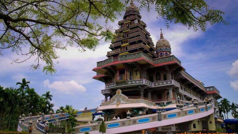 medan-highlights-city-sightseeing-guided-group-tour