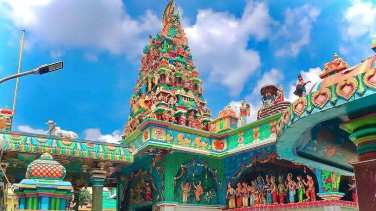 medan-highlights-city-sightseeing-guided-group-tour