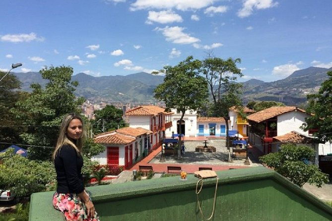 medellin-city-tour-with-cable-car-lunch-and-fernando-boteros