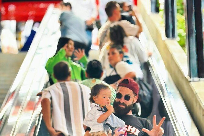 medellin-communal-tour-13-with-snacks-and-your-own-graffity