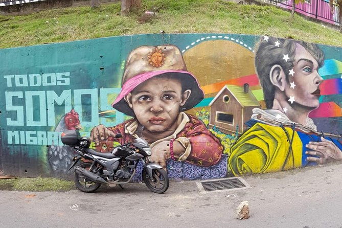 medellin-comuna-13-private-tour