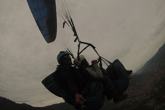 medellin-paragliding-experience-transportation-medellin