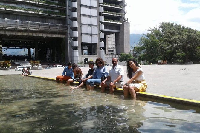 medellin-private-city-tour-with-train-and-metro-cable
