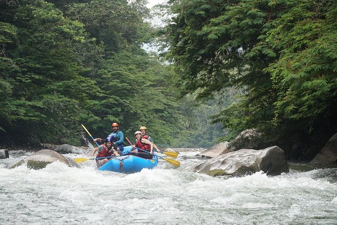 medellin-rafting-day-trip-rio-calderas