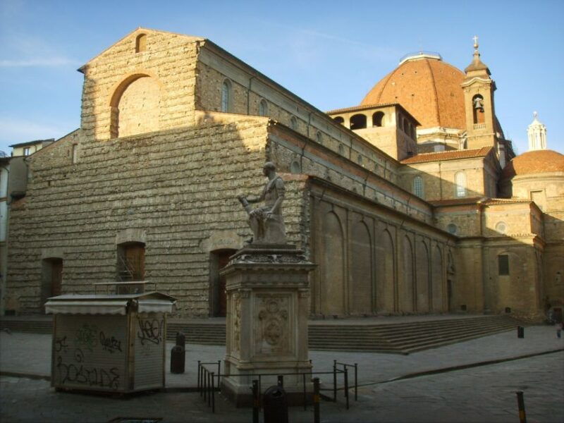 medici-tour-history-and-secrets-through-family-monuments