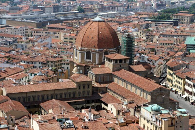 medici-tour-history-and-secrets-through-family-monuments