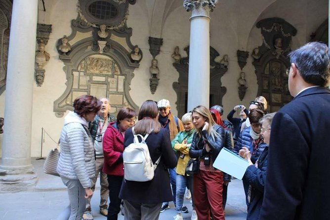 medici-walking-tour-in-florence