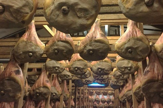 medieval-castles-walled-towns-renaissance-villas-ceramic-south-euganean-hills