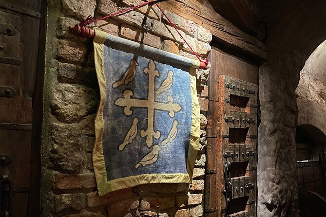 medieval-experience-guided-sightseeing-and-food-tasting