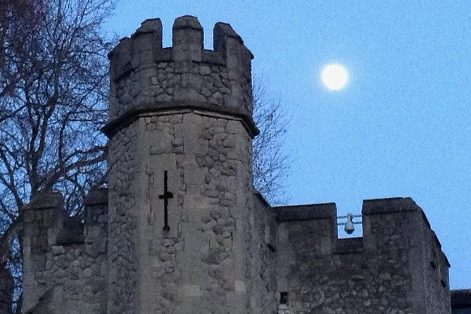 medieval-london-a-self-guided-audio-tour-from-monument-to-the-tower-of-london