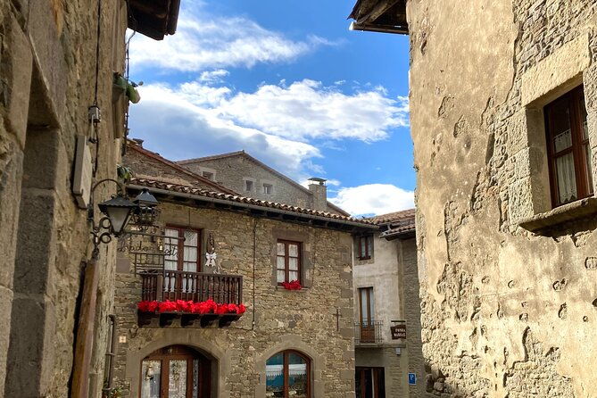 medieval-towns-and-nature-parks-exclusive-trip-with-pickup