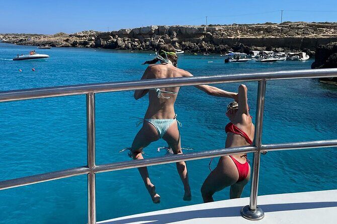 Medusa Cruises: 4-Hour Turtle Chill-Out Cruise / Lunch  Protaras - Frequently Asked Questions