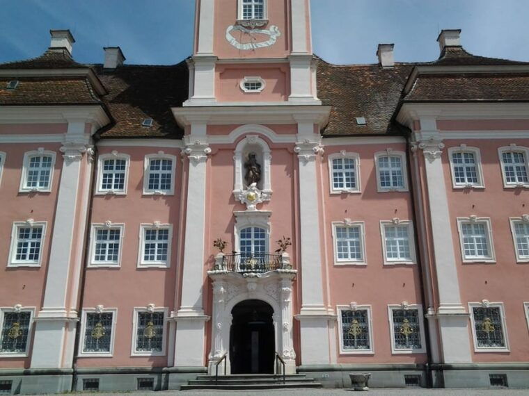 meersburg-public-city-tour-with-wine-tasting