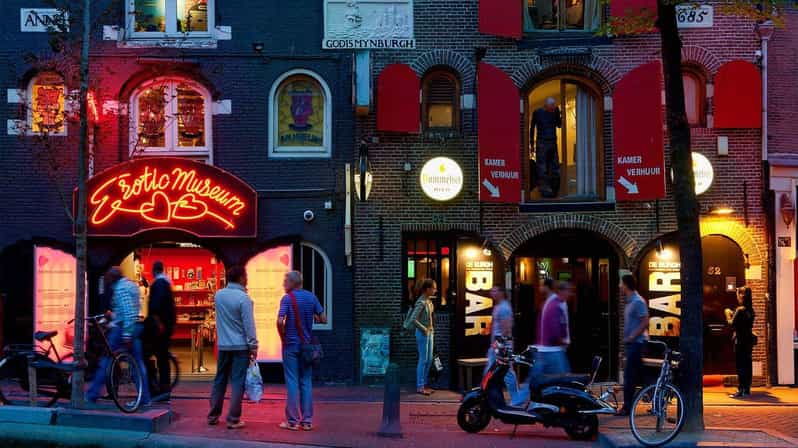 meet-all-popular-attractions-in-amsterdam