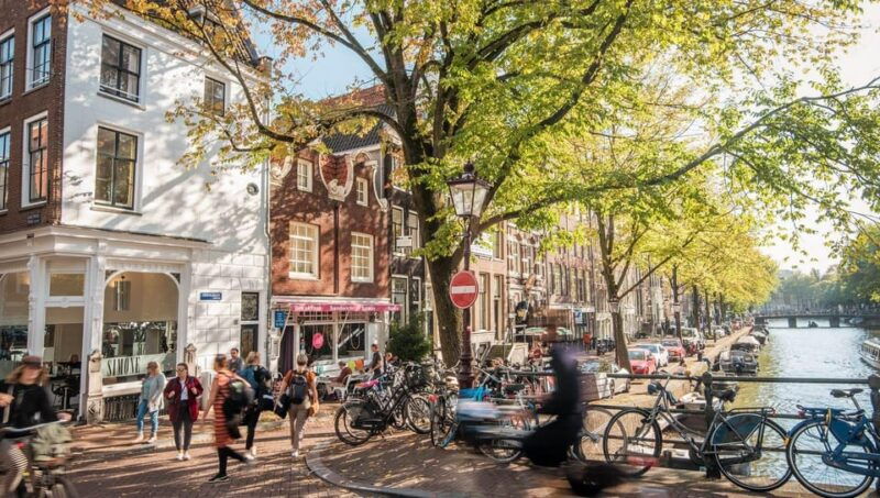meet-all-popular-attractions-in-amsterdam