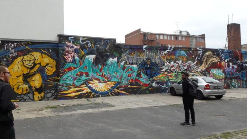 mega-street-art-mural-graffiti-private-tour