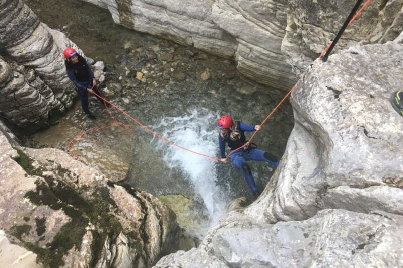 megalo-papingo-canyoning-with-rappel-section-a