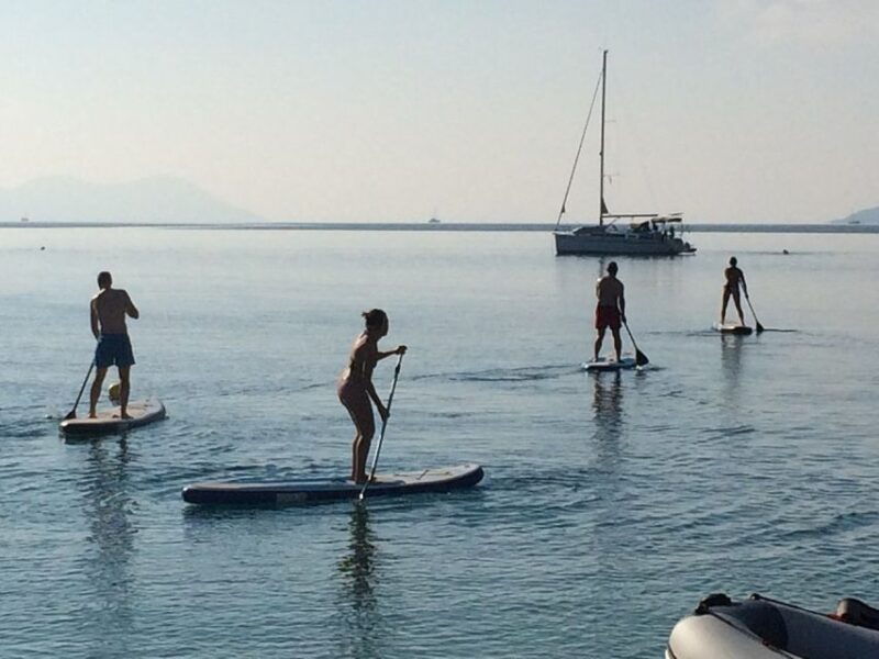 meganisi-half-day-guided-sup-tour-to-nisida-thilia-island