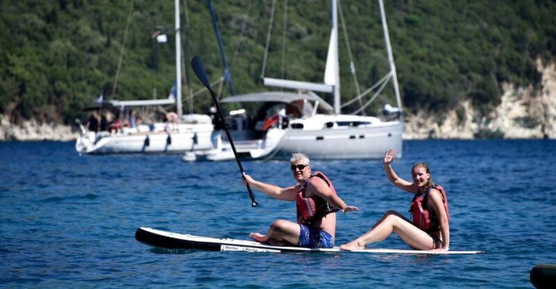 meganisi-half-day-guided-sup-tour-to-nisida-thilia-island