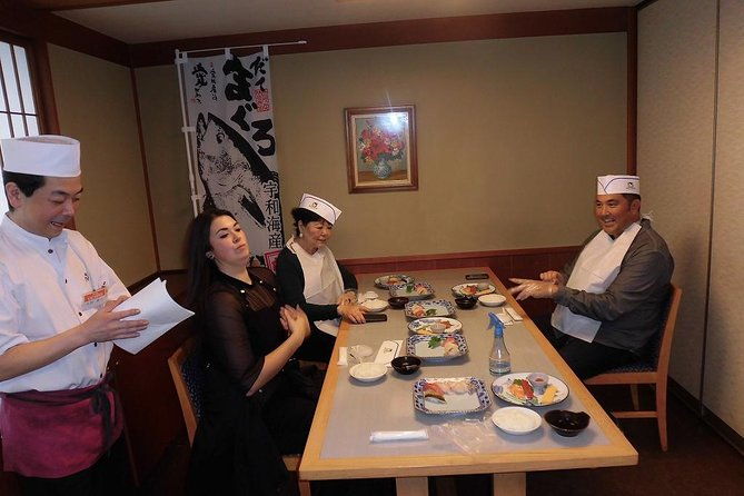 meiji-shrine-and-tsukiji-sushi-making-private-tour