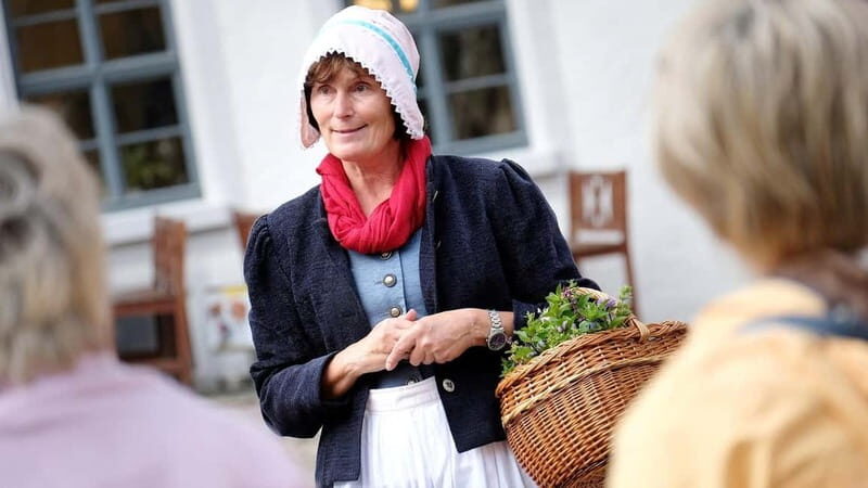 Meißen: Guided Walking Tour 'Romantic Evening Stroll' - What’s Included and What’s Not