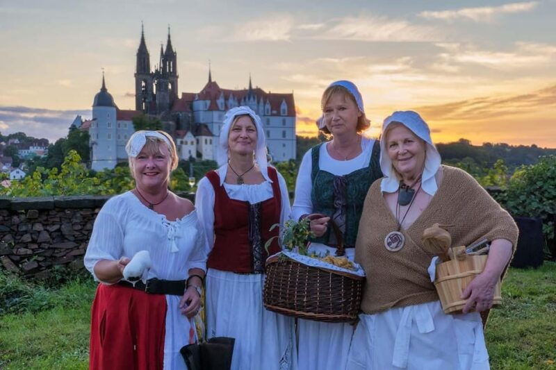 meissen-clean-facts-on-the-road-with-the-bathing-maid