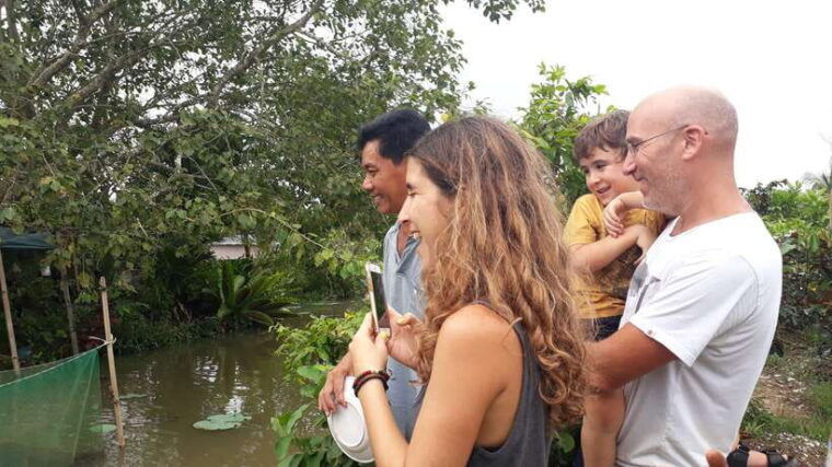 mekong-day-tour-by-carcai-be-market-local-island-cycling