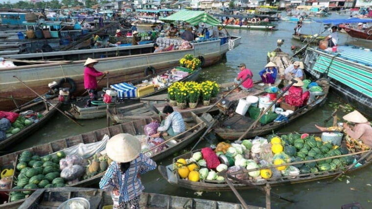 mekong-delta-tour-cai-rang-floating-market-2-days-1-night-5