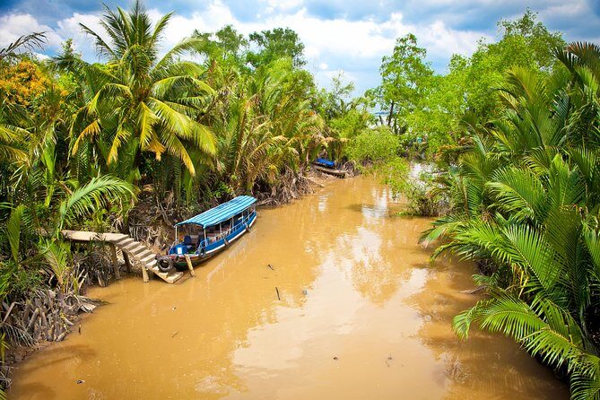 Mekong River Delta (Tan Phong Island, Vinh Trang Pagoda & More) - Key Points
