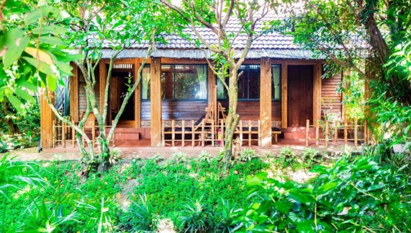 mekong-tour-cai-be-can-tho-floating-market-2-days