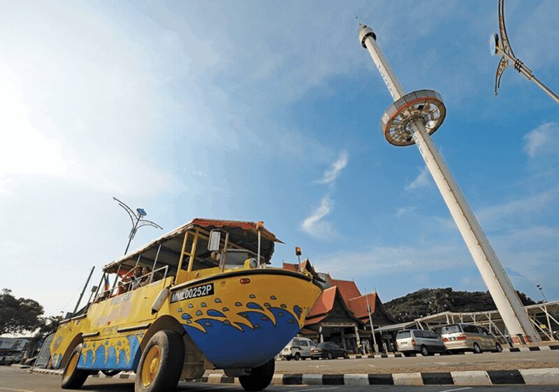 Melaka: Menara Taming Sari Tower E-Ticket - The Experience in Detail