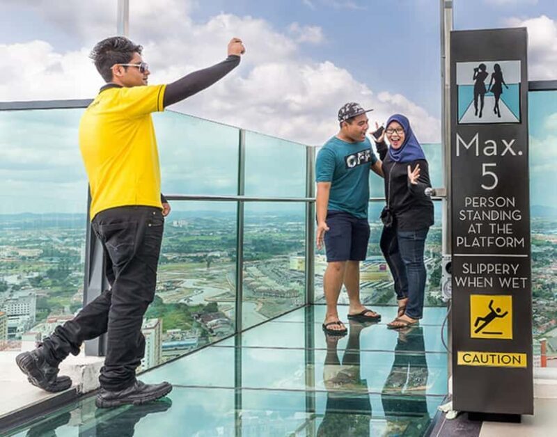 Melaka: The Shore Sky Tower Admission Ticket - The Glass Floor: A Heart-Pumping Highlight