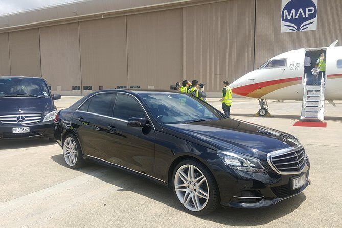 Melbourne Airport Arrival Or Departure Luxury Car Transfers - Vehicle Options and Capacity