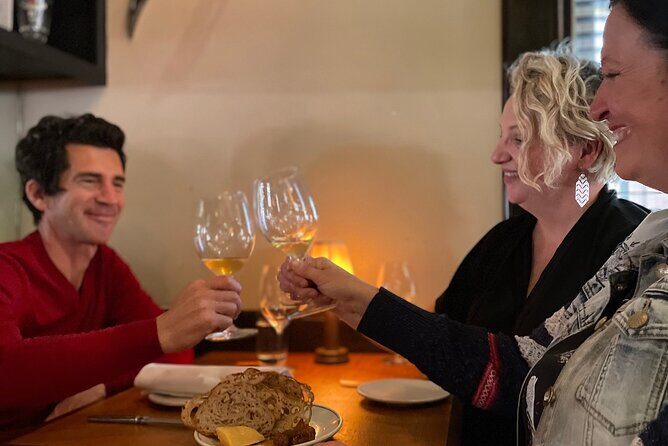 Melbourne Art, History, Wine & Food Tour - Exploring Melbourne with the Art, History, Wine & Food Tour