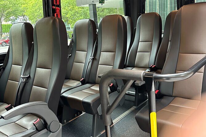 Melbourne CBD Transfer to MEL Airport Private Van Hire - Additional Features and Considerations