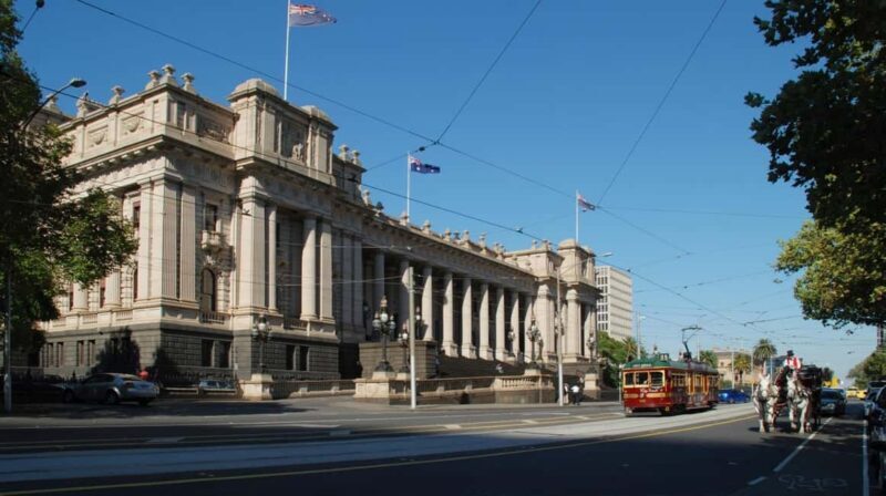 Melbourne: City Highlights Private Guided Walking Tour - Exploring Melbourne’s Heart: A Walk Through History and Culture