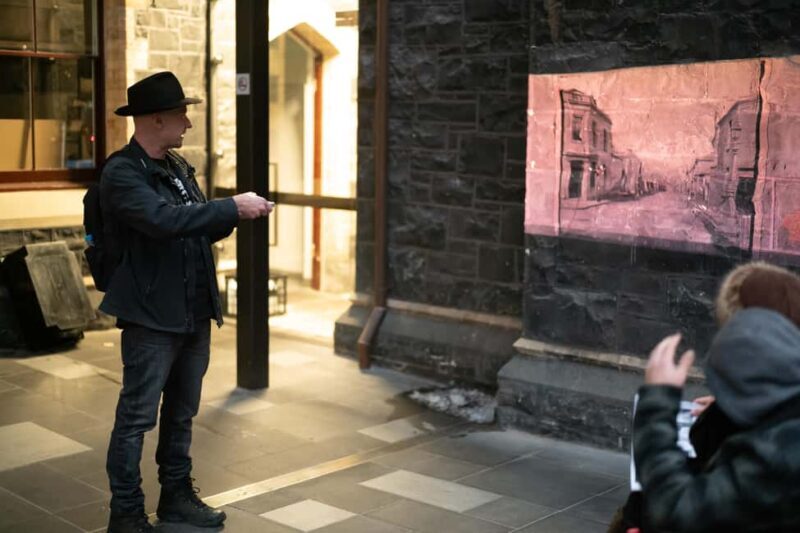 Melbourne: Gangsters, Brothels and Lolly Shops Tour - A Closer Look at the Experience