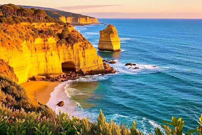 Melbourne Great Ocean Road 12 Apostles Luxury Coach Tour - The Experience: What You Can Expect