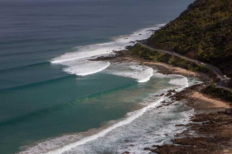 Melbourne: Great Ocean Road & Wildlife Tour for Backpackers - The Guide and Overall Experience